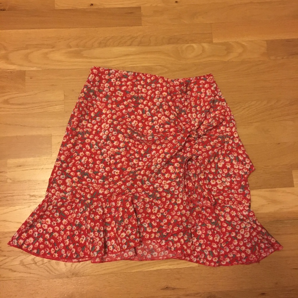 Cute floral skirt